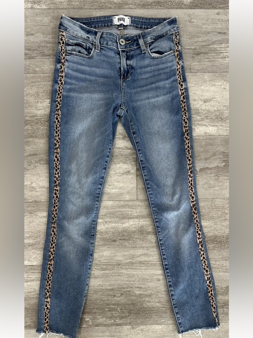 PAIGE Jeans with Leopard Side Stripe size 25